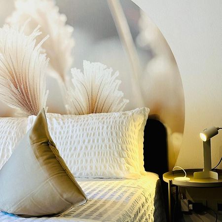 Crops City Stay Apartment 14 Trieste Bagian luar foto