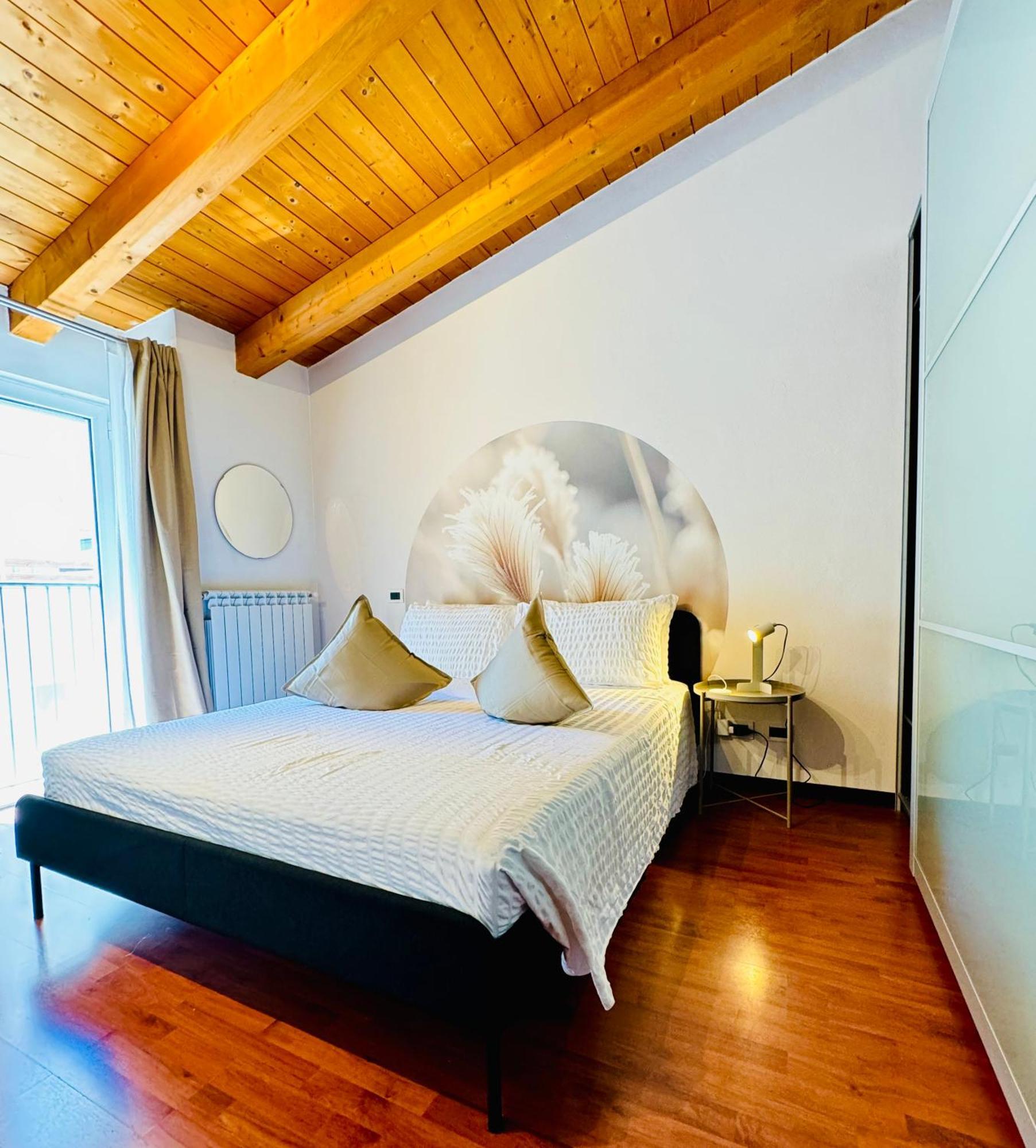Crops City Stay Apartment 14 Trieste Bagian luar foto